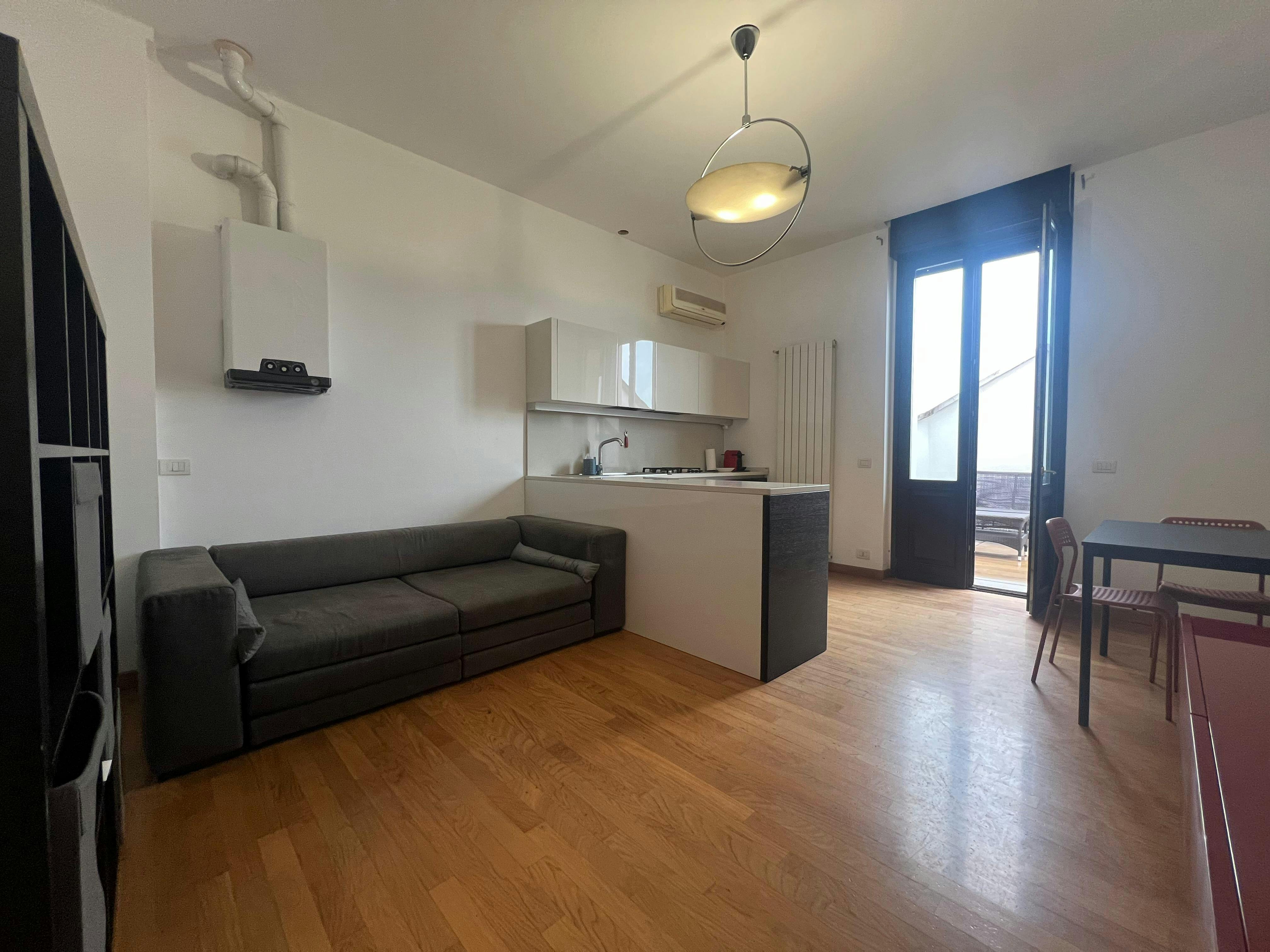 Apartment Milan, 1 bed — photo 1