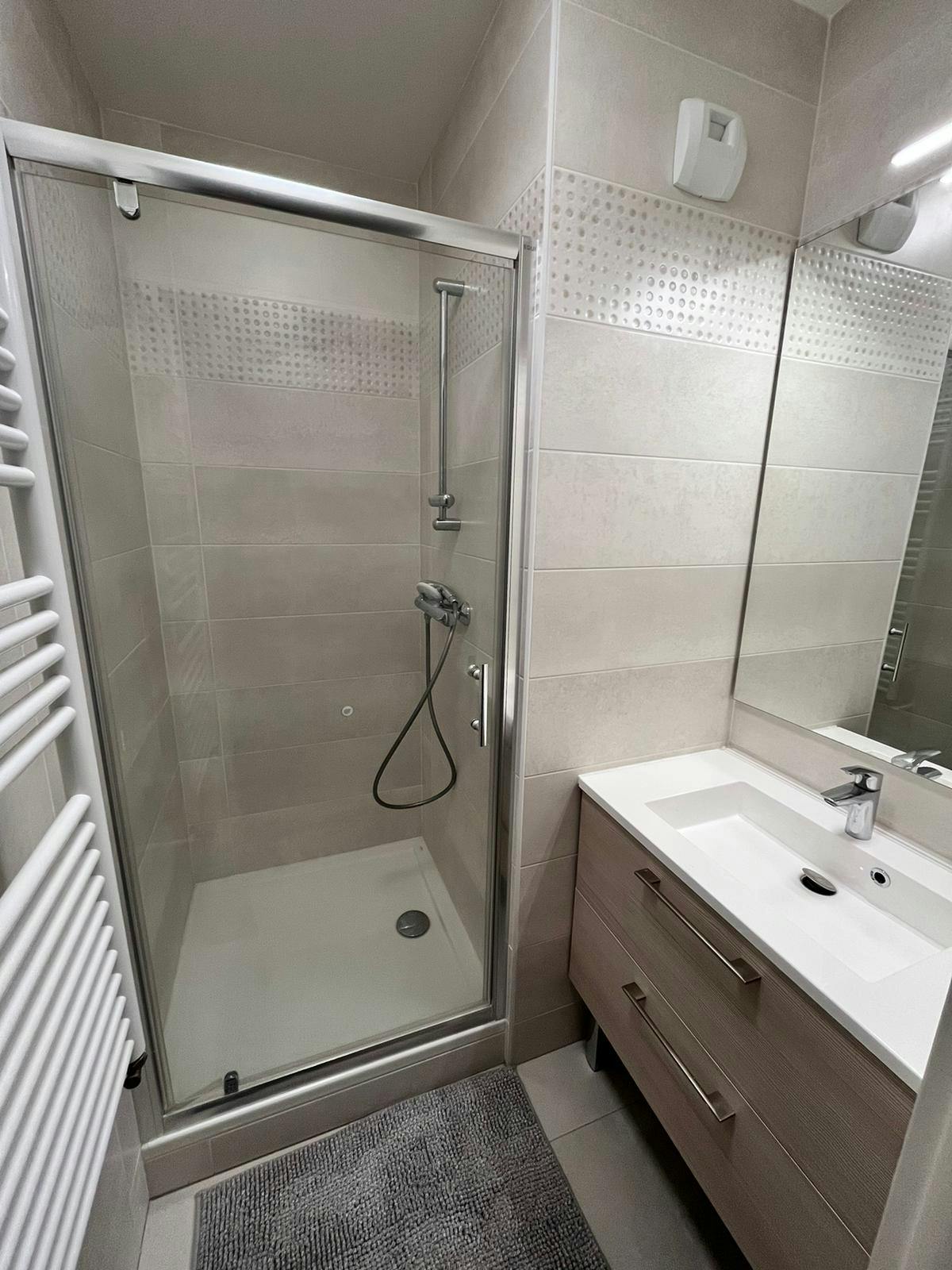 Single room Saint-Ouen-Sur-Seine, 1 bed, 11m² — photo 7