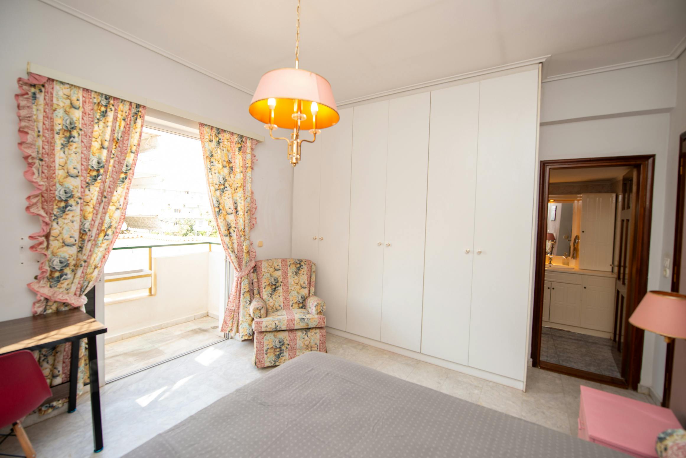 Chambre privée à louer pour 310 €/mois à Paleo Faliro, Terpsichoris