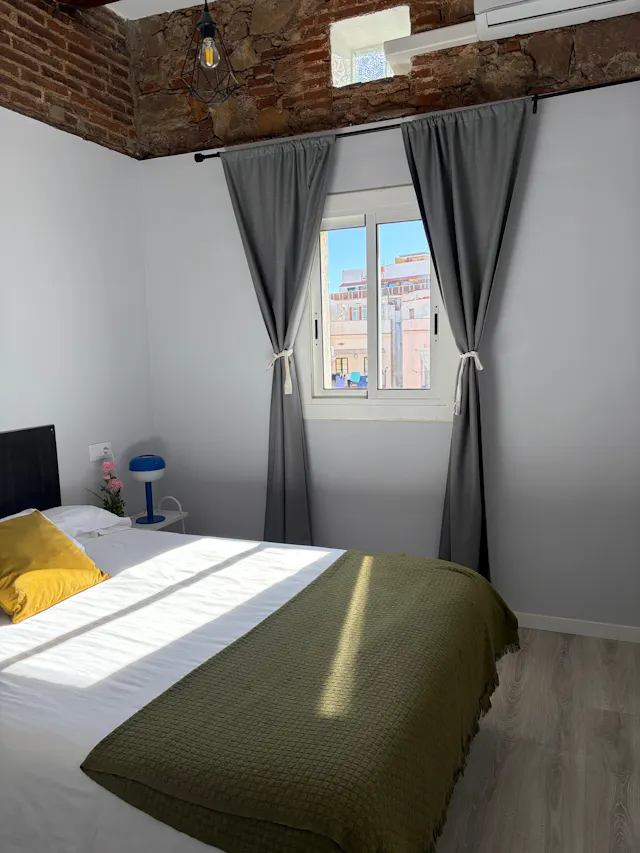 Private room in Carrer de Cardona, Barcelona (1705221) room image 1