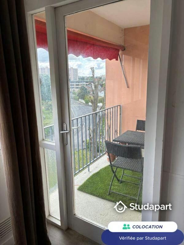 Private room for rent on Rue Monneron, Bordeaux - Plus