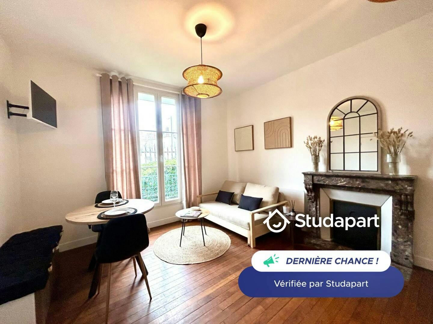 Apartment for rent for €850 per month in Vernon, Rue de la Gare