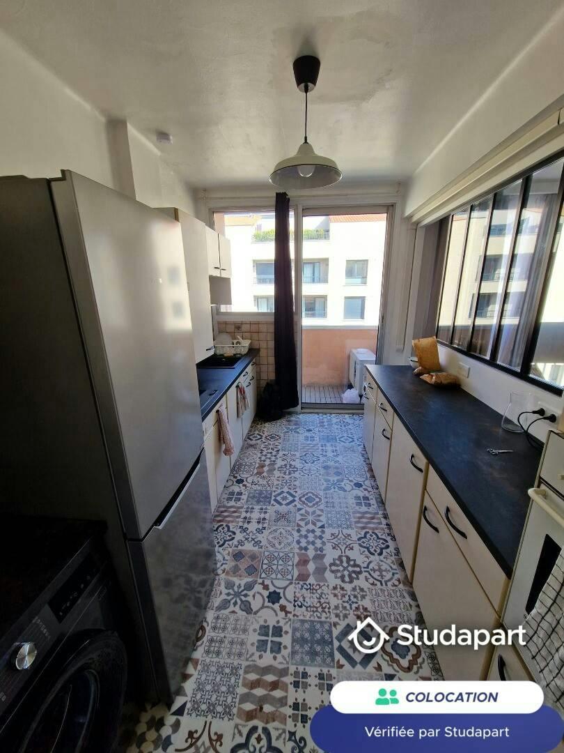 Private room for rent on Avenue Antoine de Saint-Exupéry, Toulouse - Vue 3