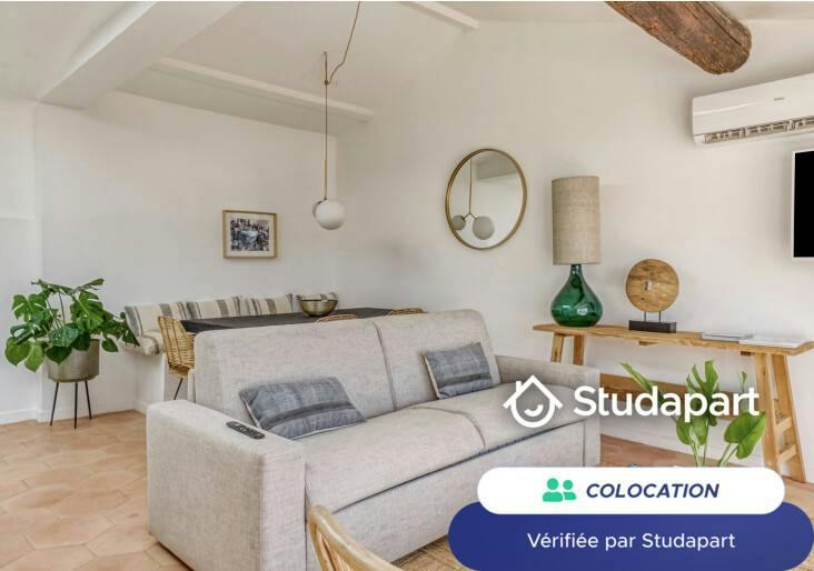 Private room for rent on Rue Bernard du Bois, Marseille - Vue 3