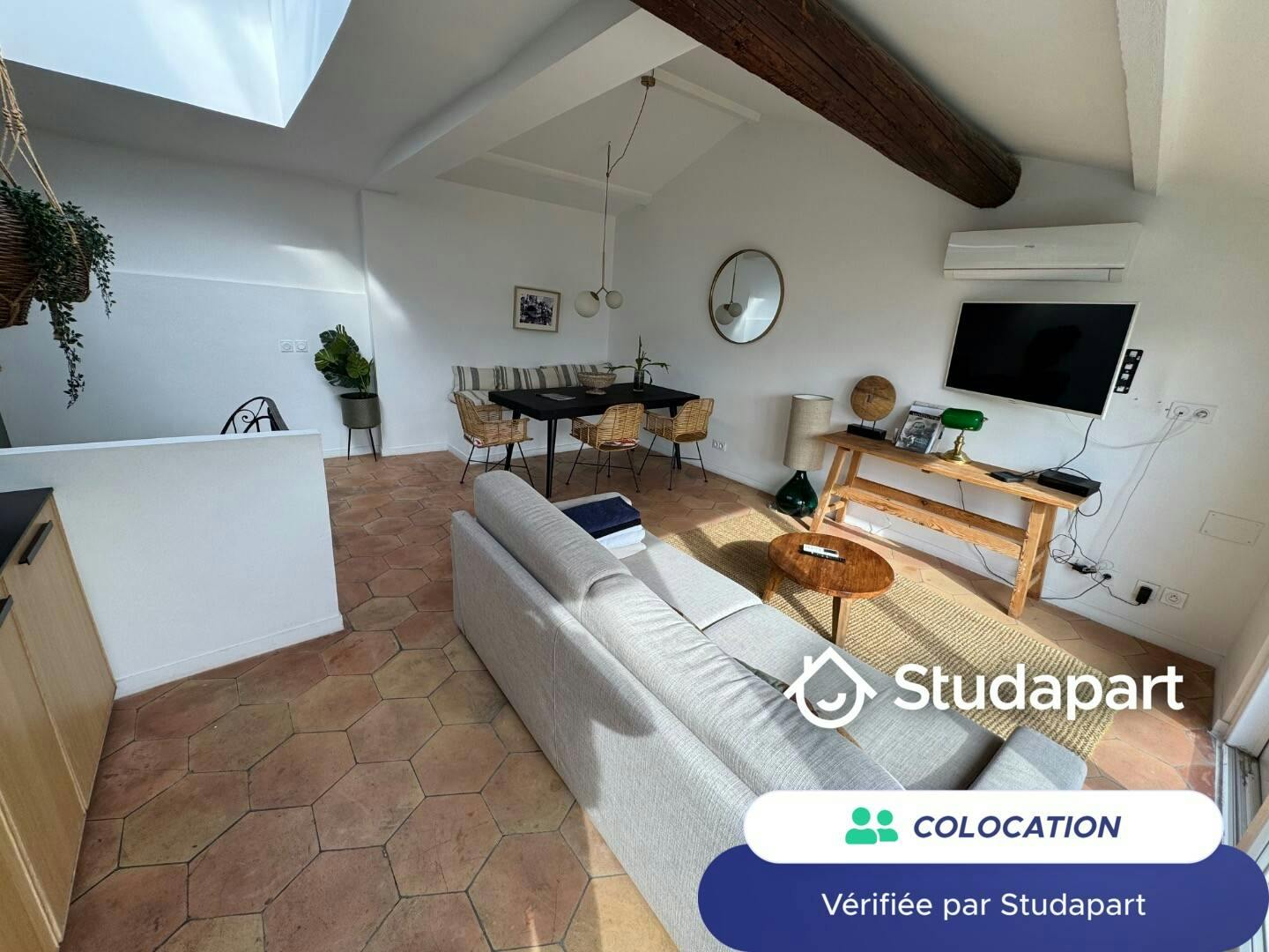 Private room for rent on Rue Bernard du Bois, Marseille - Vue 5