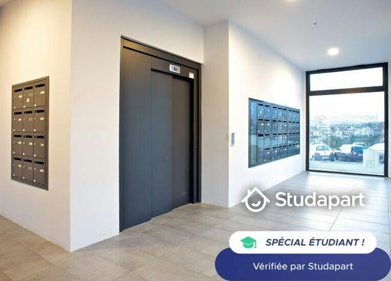 Private room for rent on Rue Françoise Giroud, Lyon - Plus