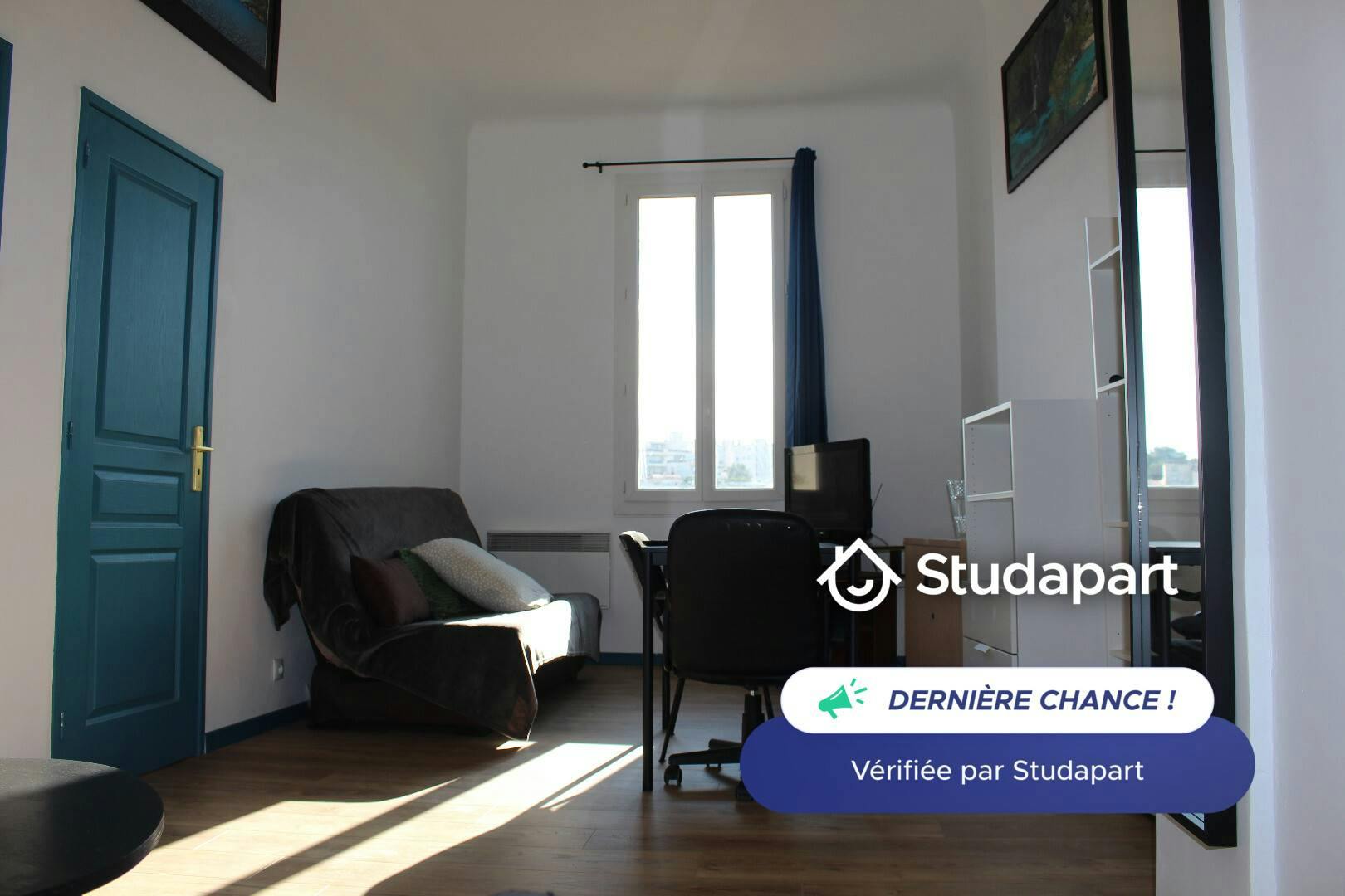 Apartment for rent for €867 per month in Marseille, Rue d'Endoume