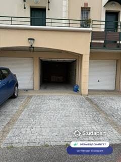 Mieszkanie do wynajęcia za 1300 € miesięcznie w mieście Meulan-en-Yvelines, Rue de Beauvais