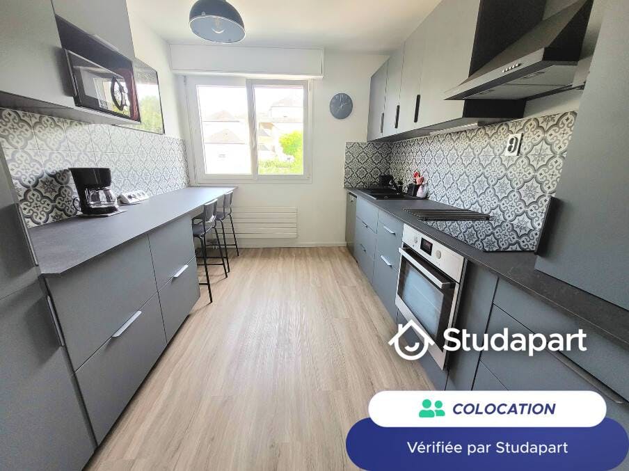 Private room for rent on Rue Ferdinand le Dressay, Vannes - Vaade 6