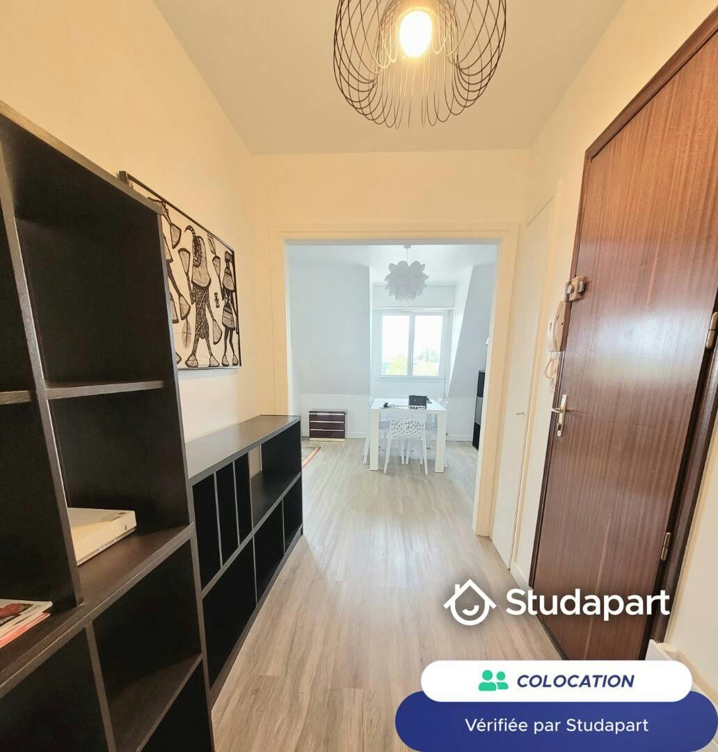 Private room for rent on Rue Ferdinand le Dressay, Vannes - Vaade 5