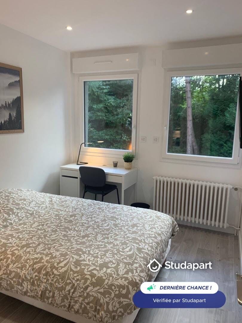 Wohnung zu mieten für 490 € pro Monat in Caen, Avenue de Courseulles
