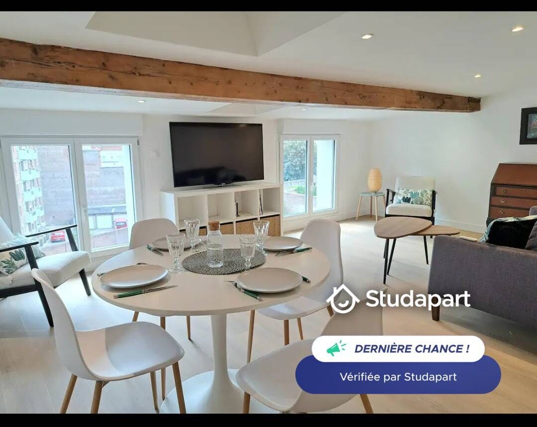 Appartement à louer pour 2 950 €/mois à Lille, Boulevard Vauban