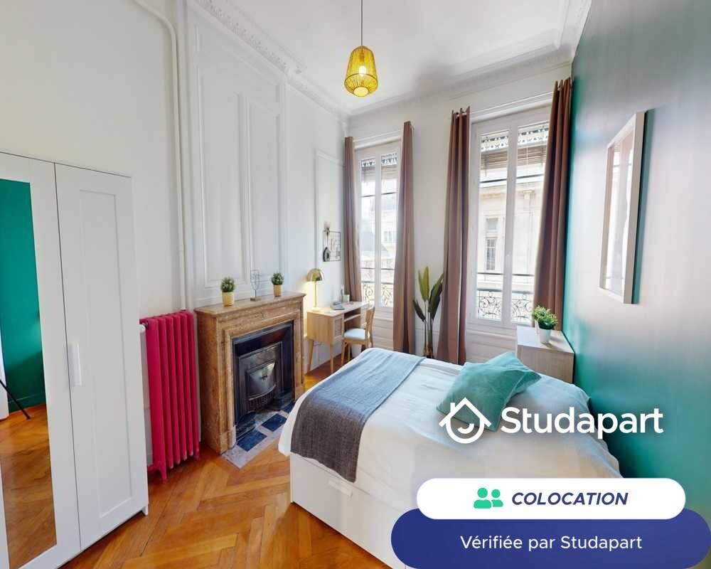 Private room for rent on Rue Cavenne, Lyon