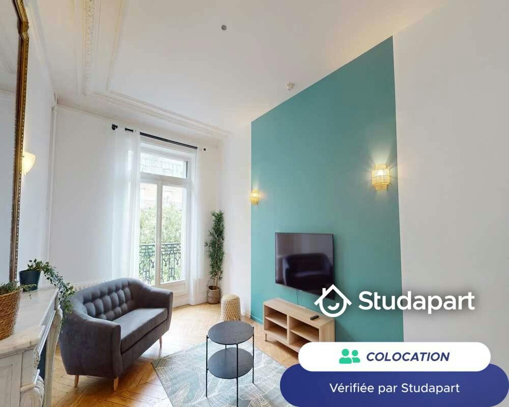 Private room for rent on Boulevard Malesherbes, Paris - Vue 4