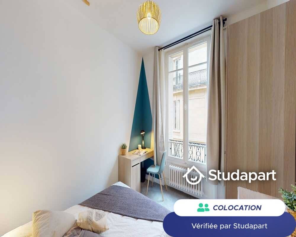 Private room for rent on Boulevard Malesherbes, Paris