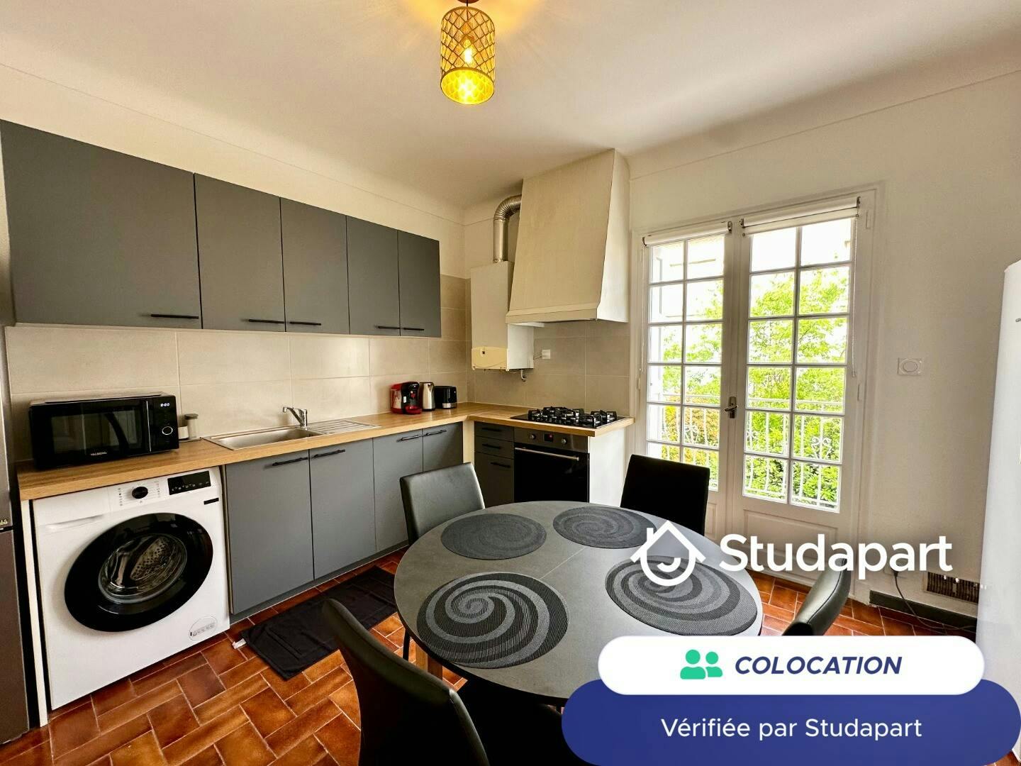 WG-Zimmer zu mieten für 390 € pro Monat in Perpignan, Avenue Jules de Carsalade du Pont