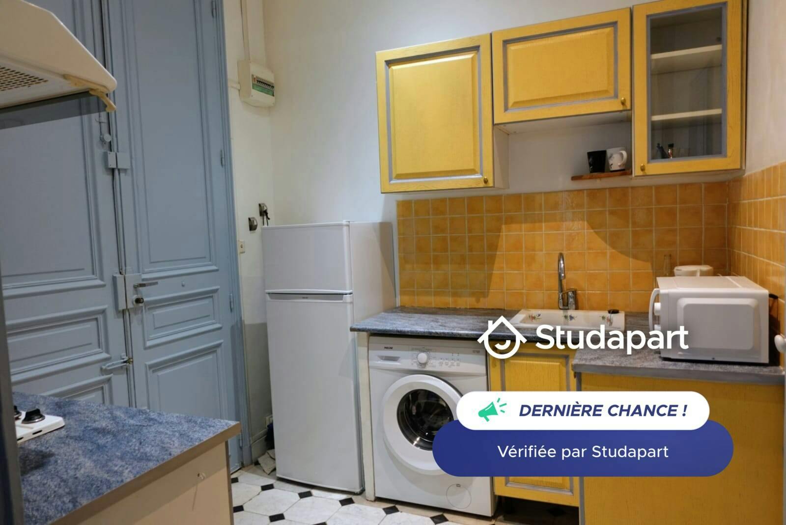 Apartment for rent on Rue Saint-Jacques, Marseille