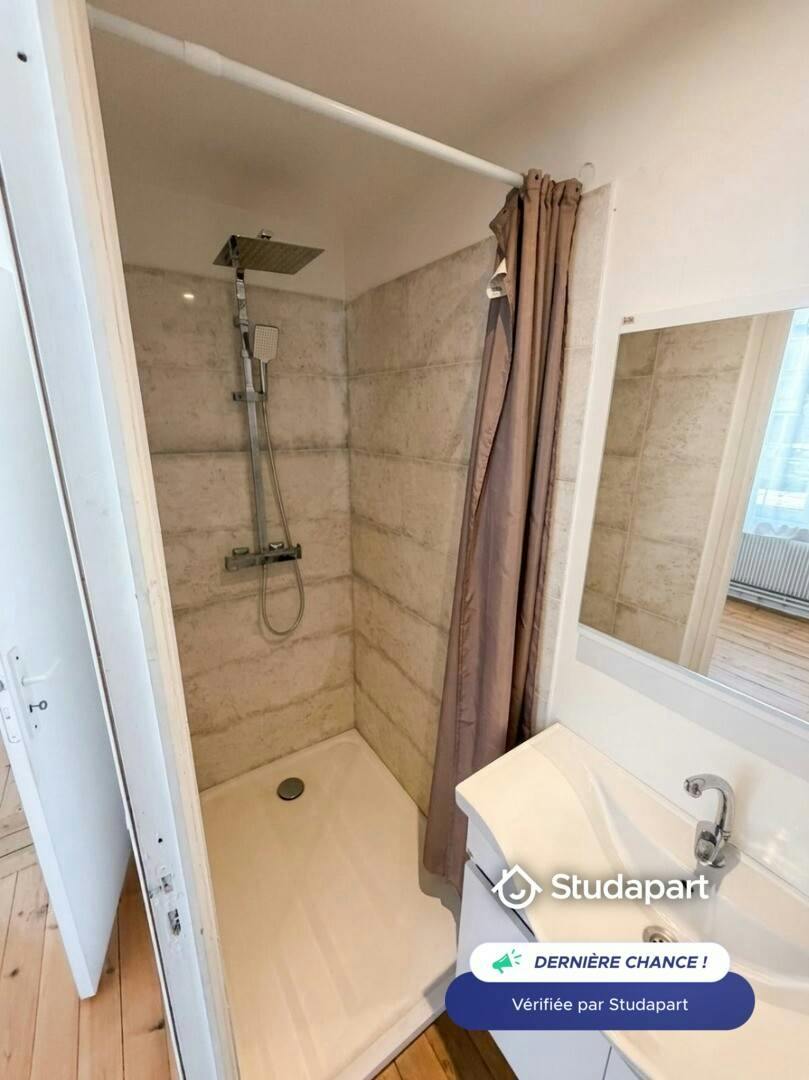 Appartement – Lille, Faubourg des Postes - Plus