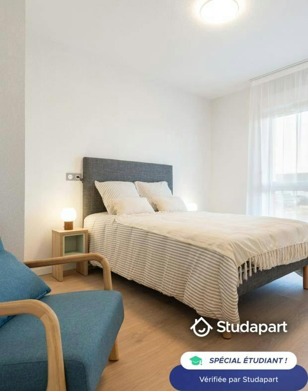 Private room for rent on Rue Michel Ange, Toulouse - Plus