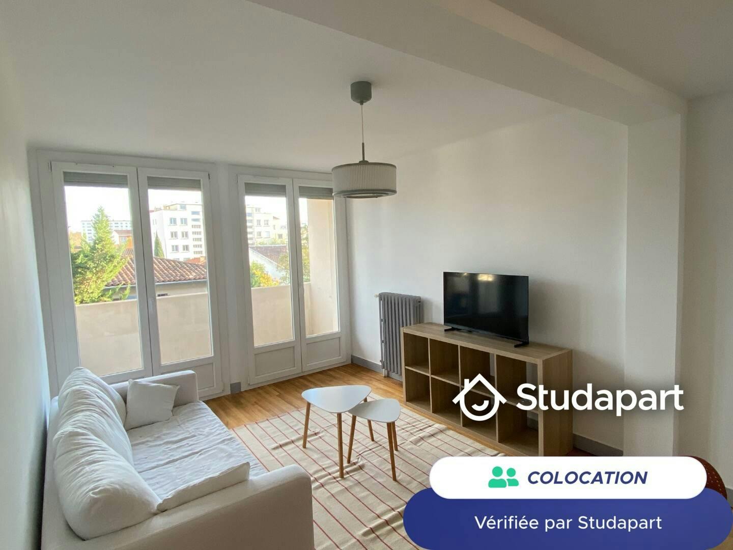 Private room for rent on Avenue du Maréchal Foch, Toulouse - Vue 3