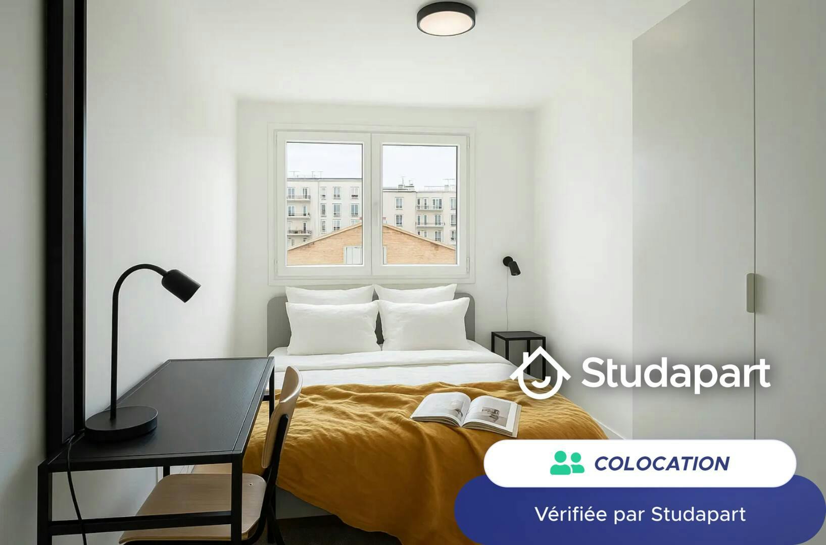 Pièce à Clichy