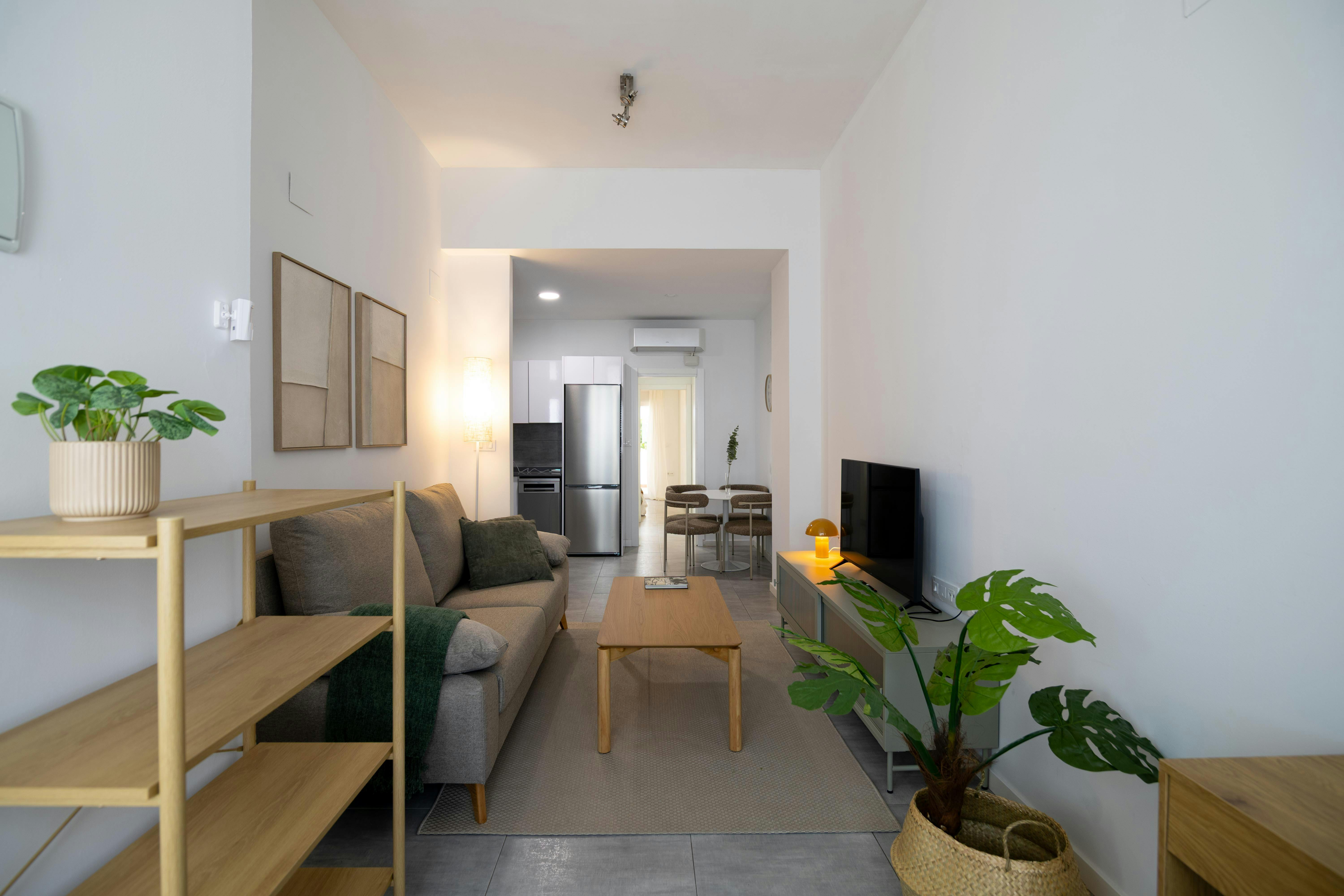 Apartment for rent for €1,250 per month in Valencia, Carrer del Túria