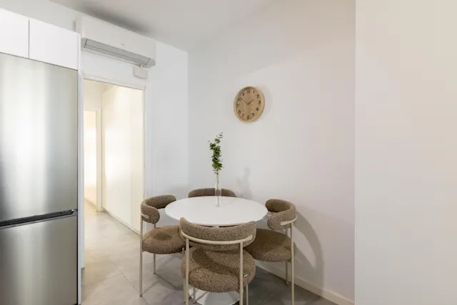 1-Bedroom Apartment in Carrer del Túria, Valencia (1706666) room image 30