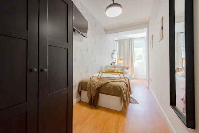 Private room in Calle de Biarritz, Madrid (1706676) room image 1