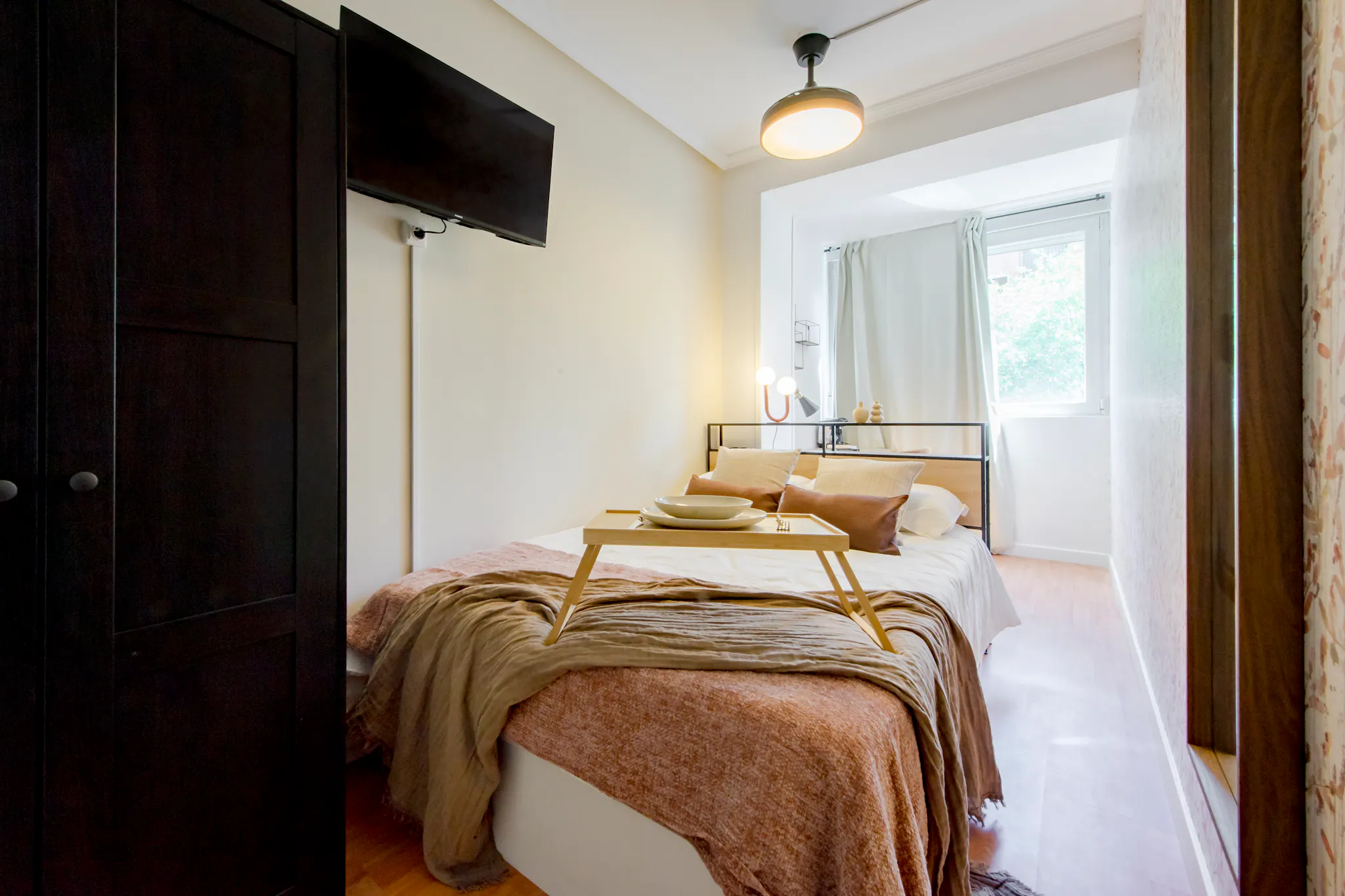 Calle de Biarritz, Madrid preview