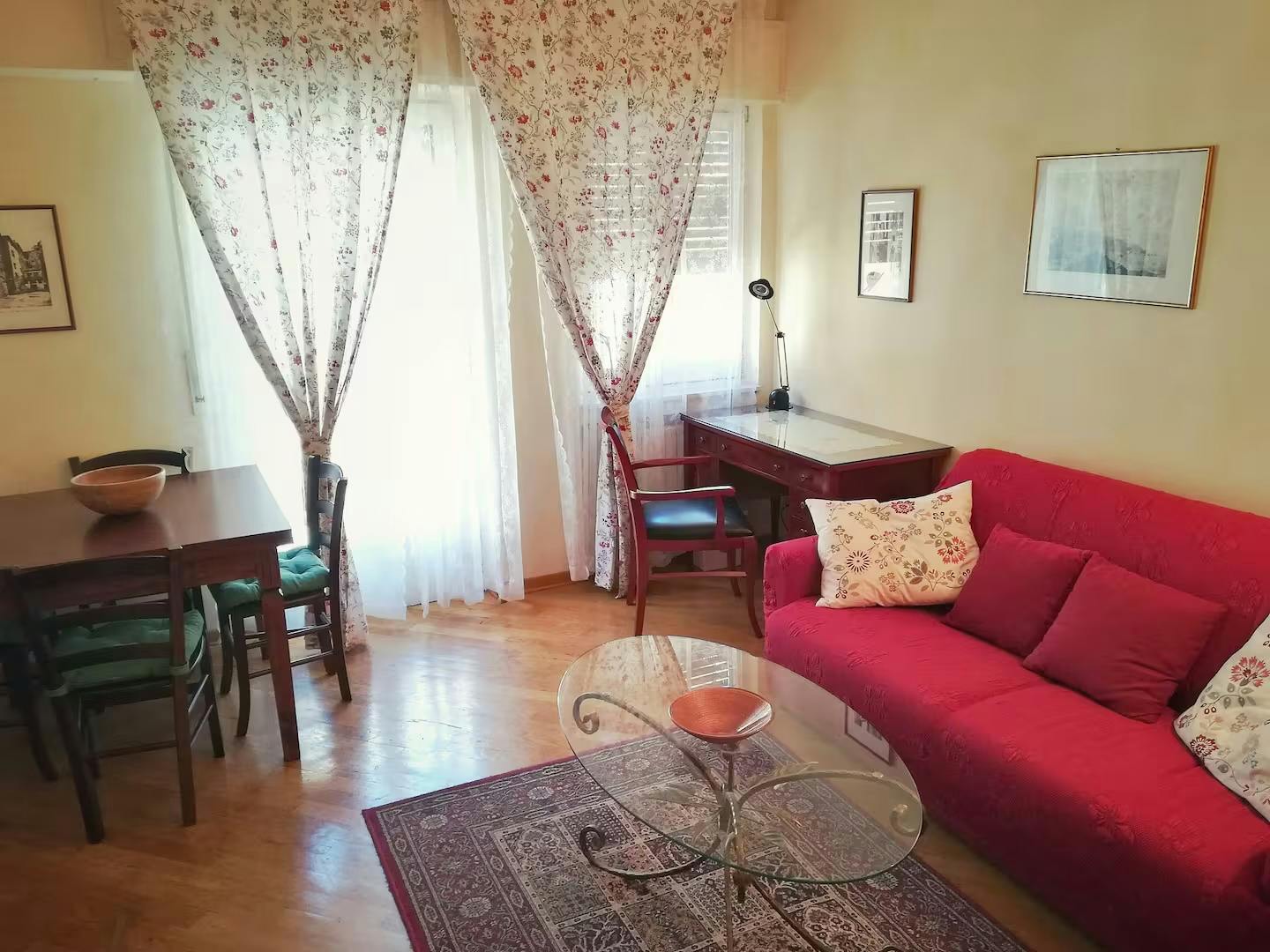 Wohnung zu mieten für 1.400 € pro Monat in Florence, Via de' Guicciardini