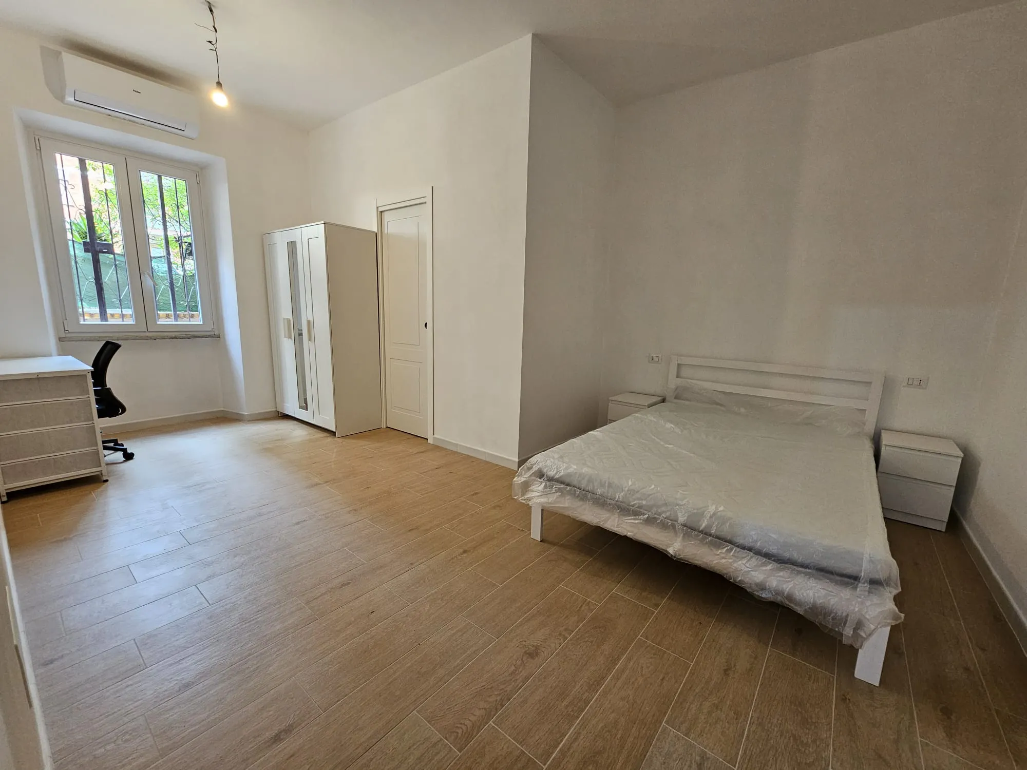 Private room in Via delle Ninfee, Rome (1706758) ROOM 1