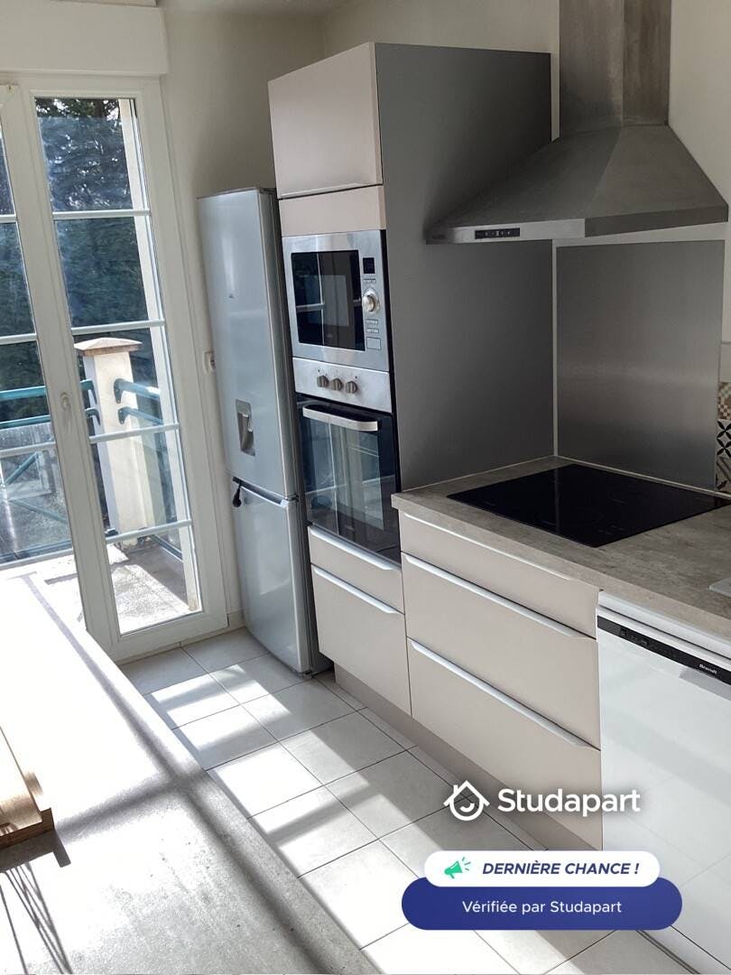 Haus zu mieten für 780 € pro Monat in Hérouville-Saint-Clair, Allée de la Glacière