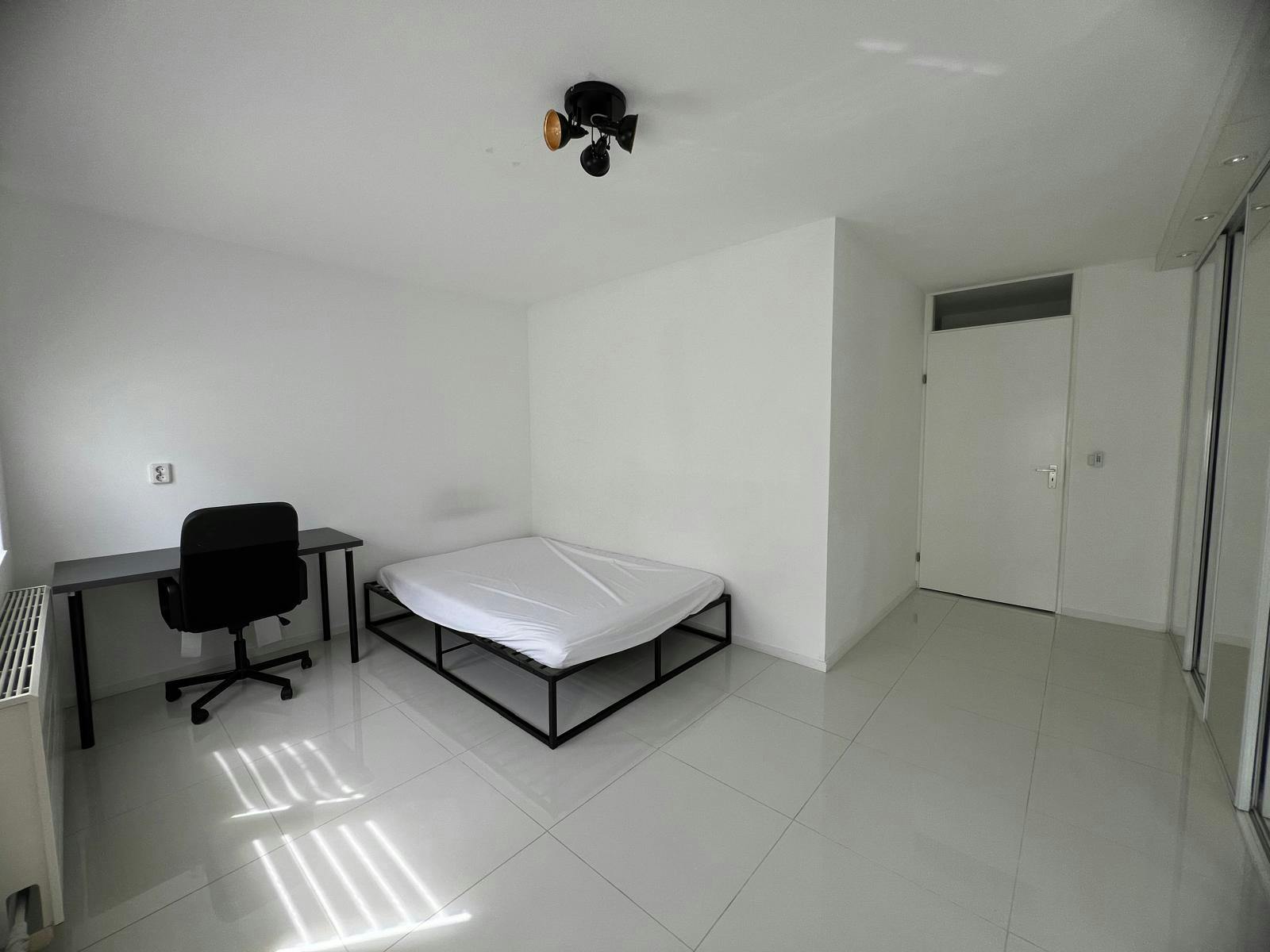 Private room for rent for €850 per month in Capelle aan den IJssel, Vivaldistraat