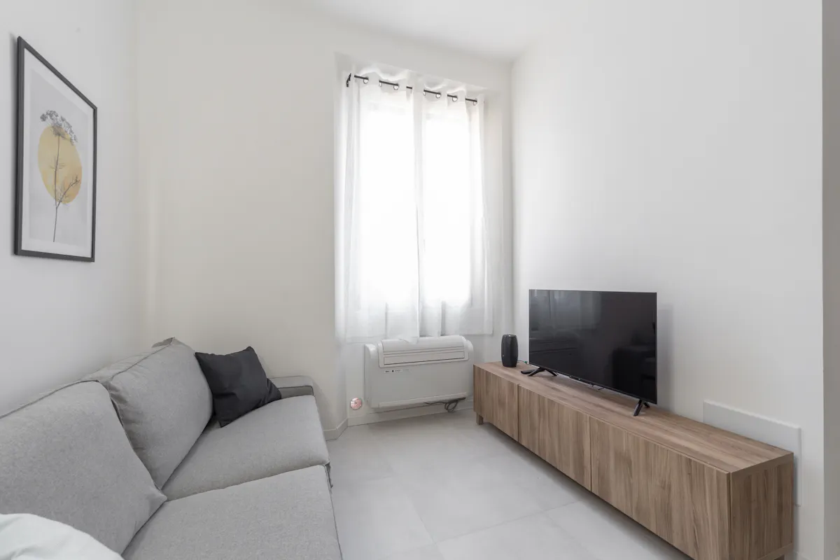 1-Bedroom Apartment in Via Gustavo Fara, Milan (1706822) ROOM
