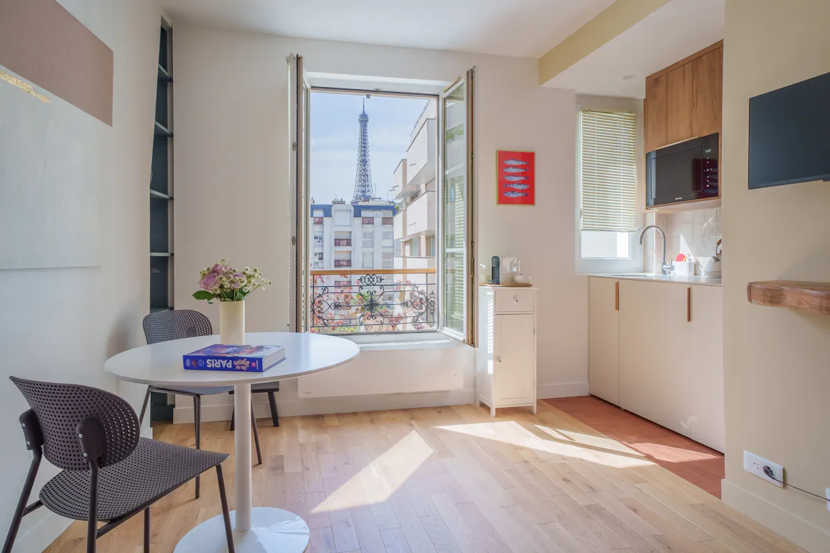 Apartment in Rue Jean Nicot, Paris (1706938) ROOM
