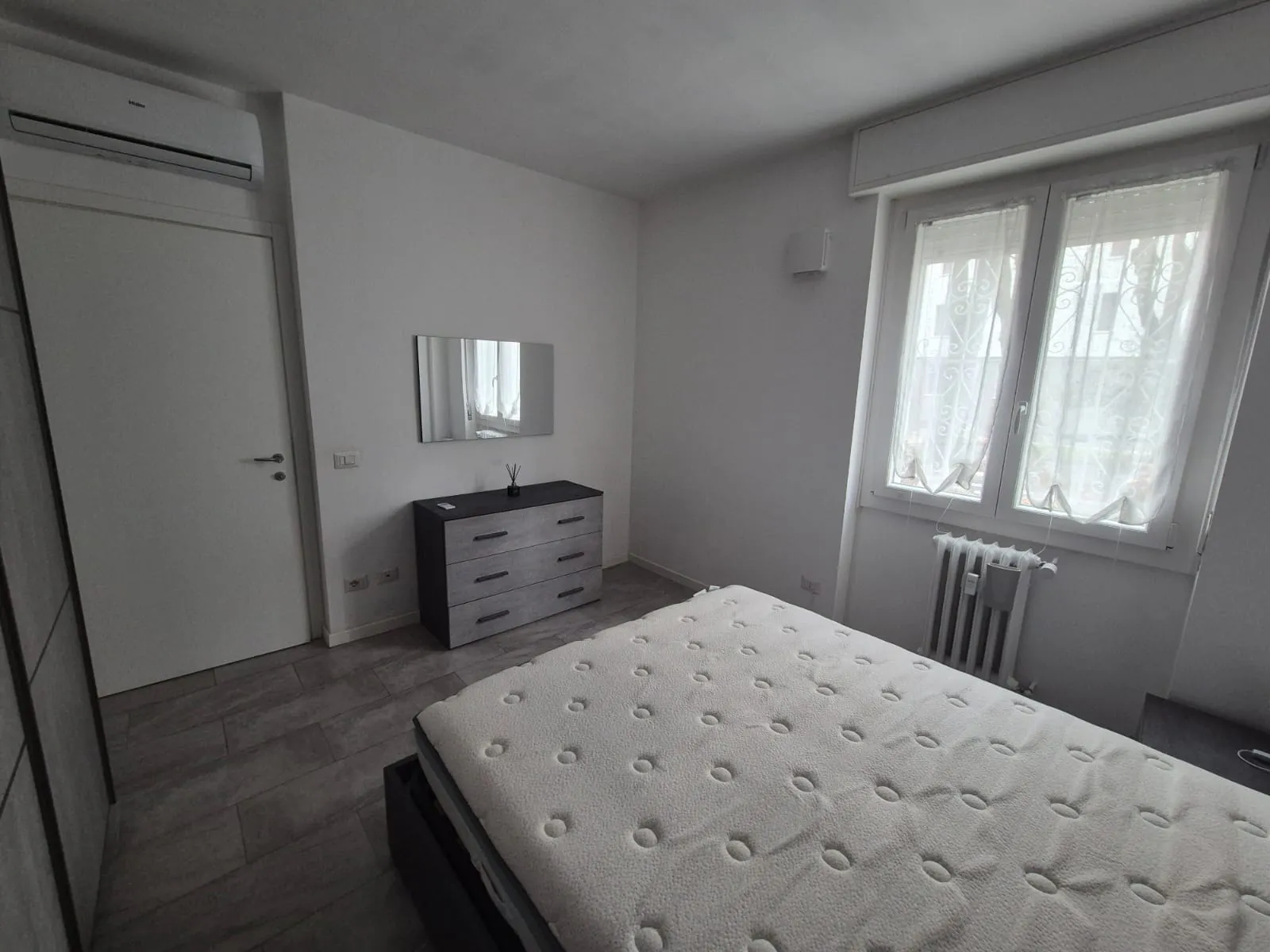 2-Bedroom Apartment in Via Cervignano, Milan (1706957) ROOM 1