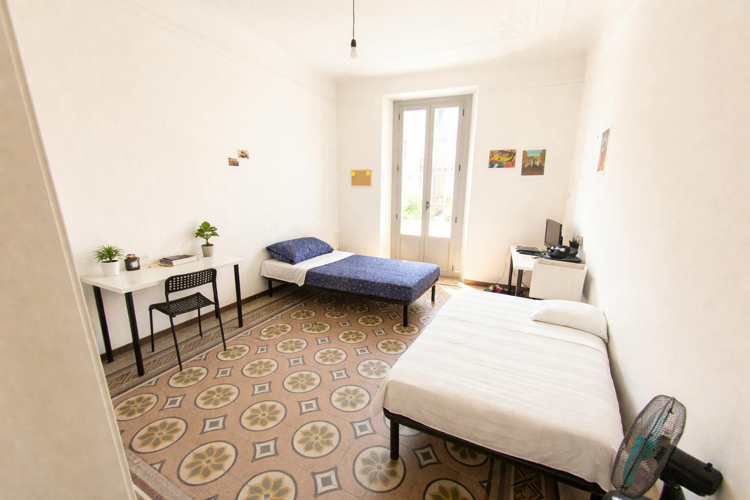 Double room Milan, 1 bed, 20m² — photo 1