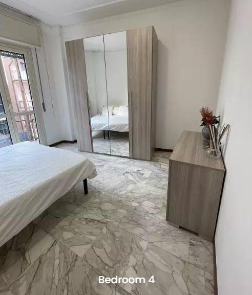 Double room Sesto San Giovanni, 1 bed, 12m² — photo 4