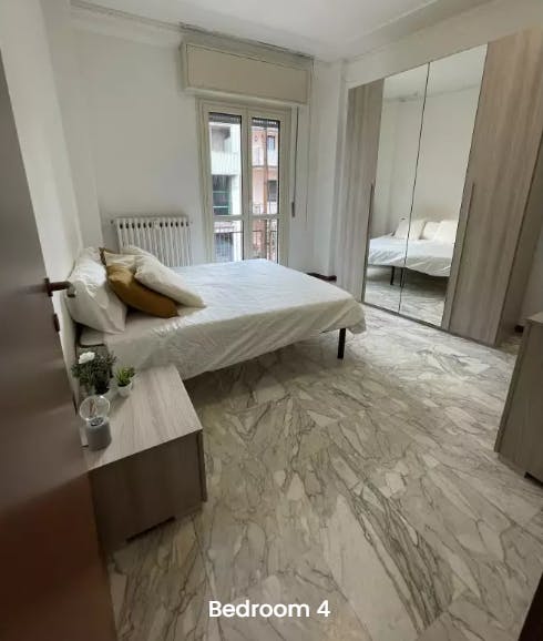 Double room Sesto San Giovanni, 1 bed, 12m² — photo 5
