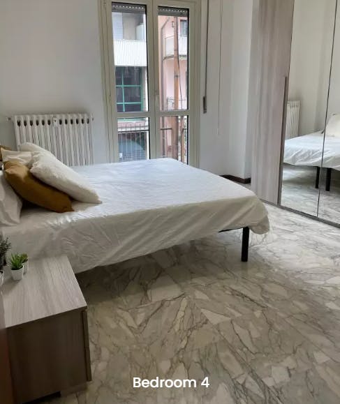 Double room Sesto San Giovanni, 1 bed, 12m² — photo 6