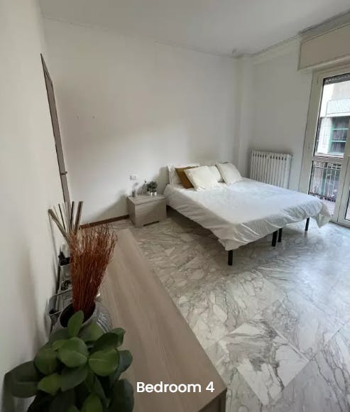 Double room Sesto San Giovanni, 1 bed, 12m² — photo 1