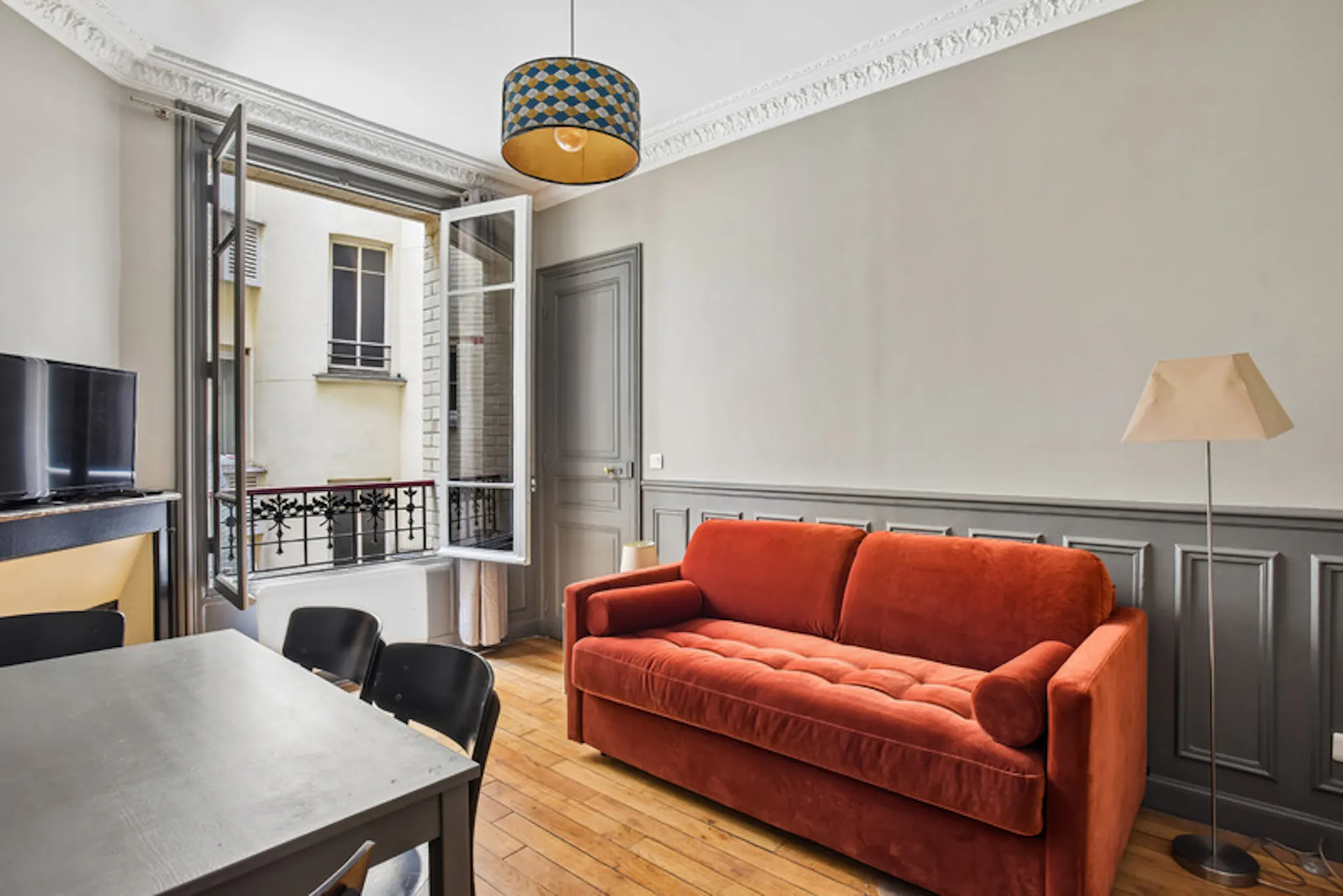 Rue Jules Vallès, Paris preview