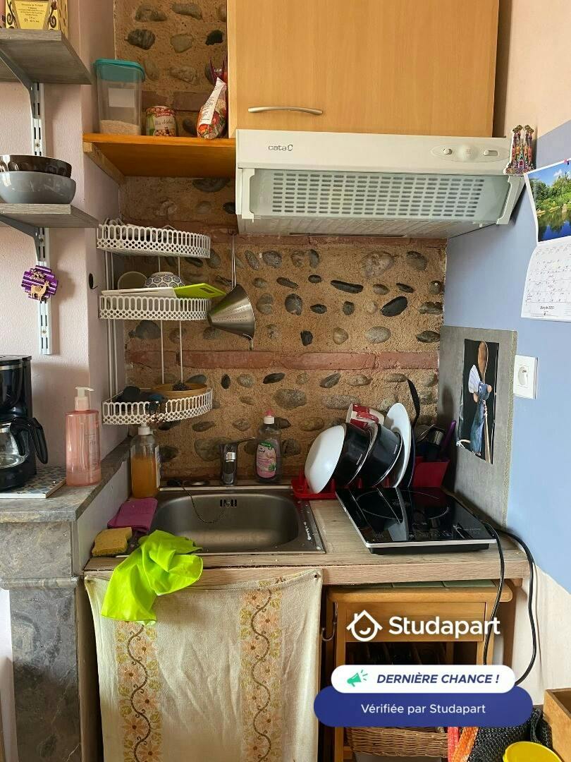 Private room for rent on Rue de la Concorde, Toulouse - Vue 3