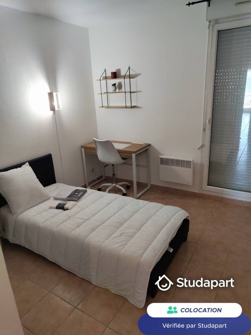 Habitación privada en alquiler por 600 € al mes en Marseille, Rue Nicolas Copernic