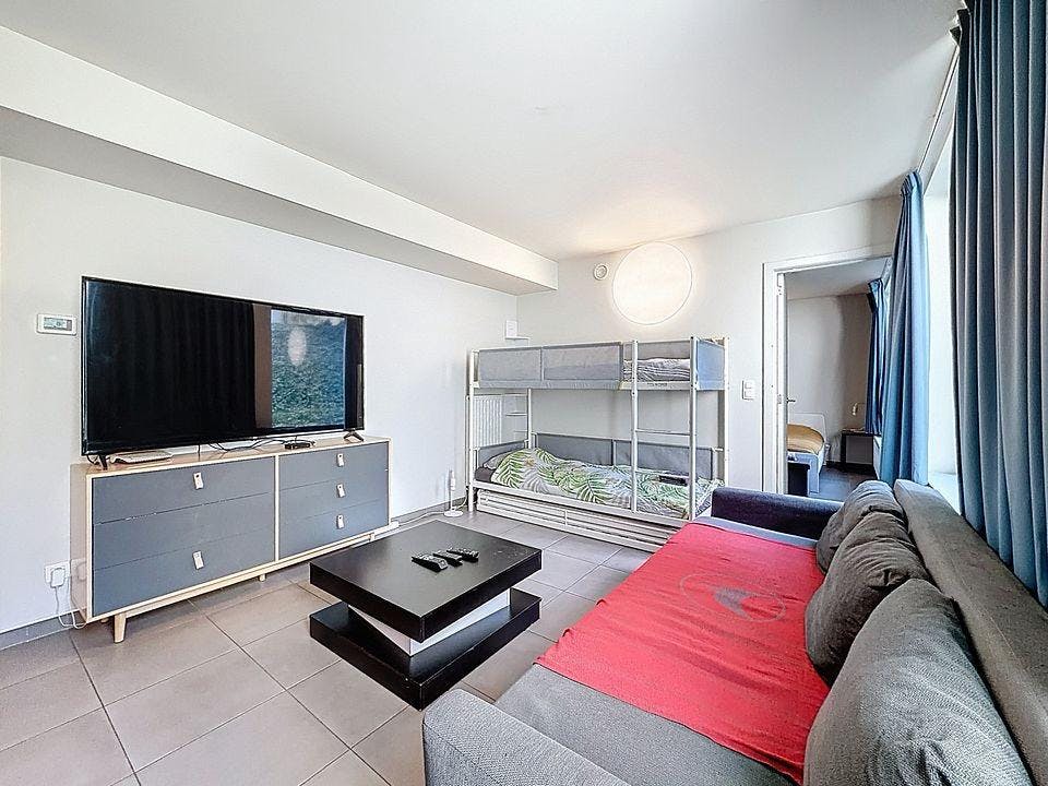 Lägenhet att hyra för 1 700 € i månaden i Ixelles, Rue Général Thys