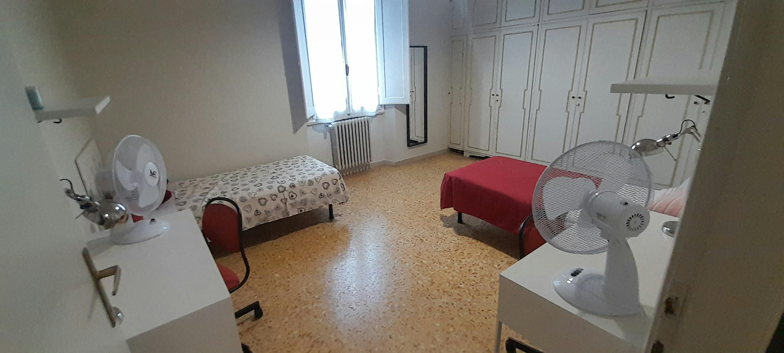 Double room Florence, 1 bed, 20m² — photo 3