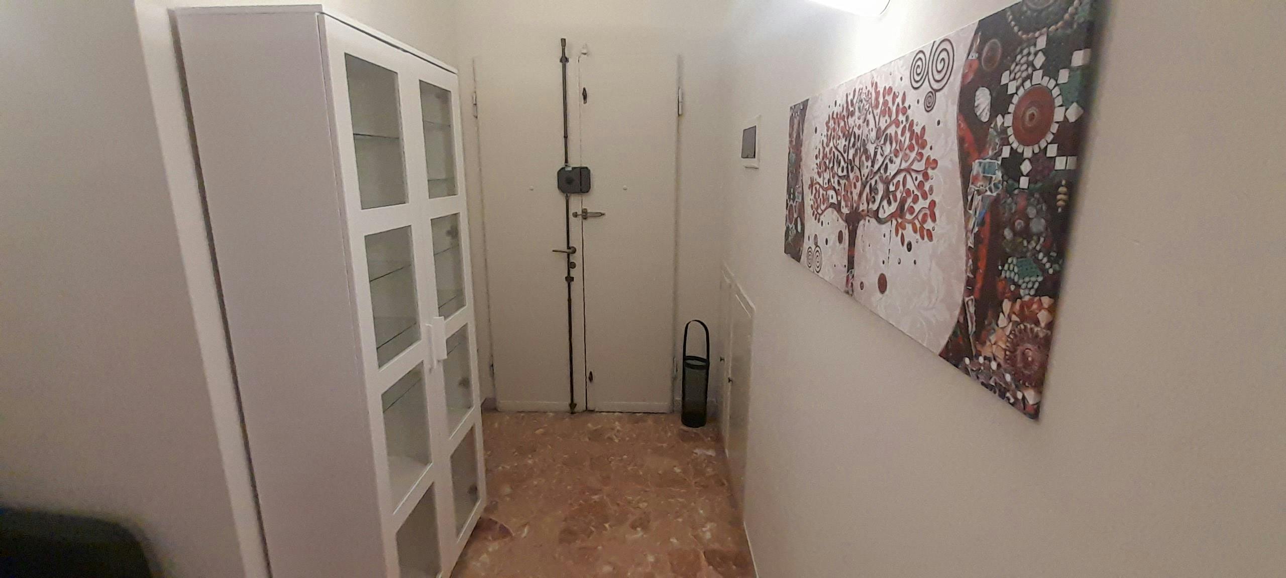 Double room Florence, 1 bed, 20m² — photo 4