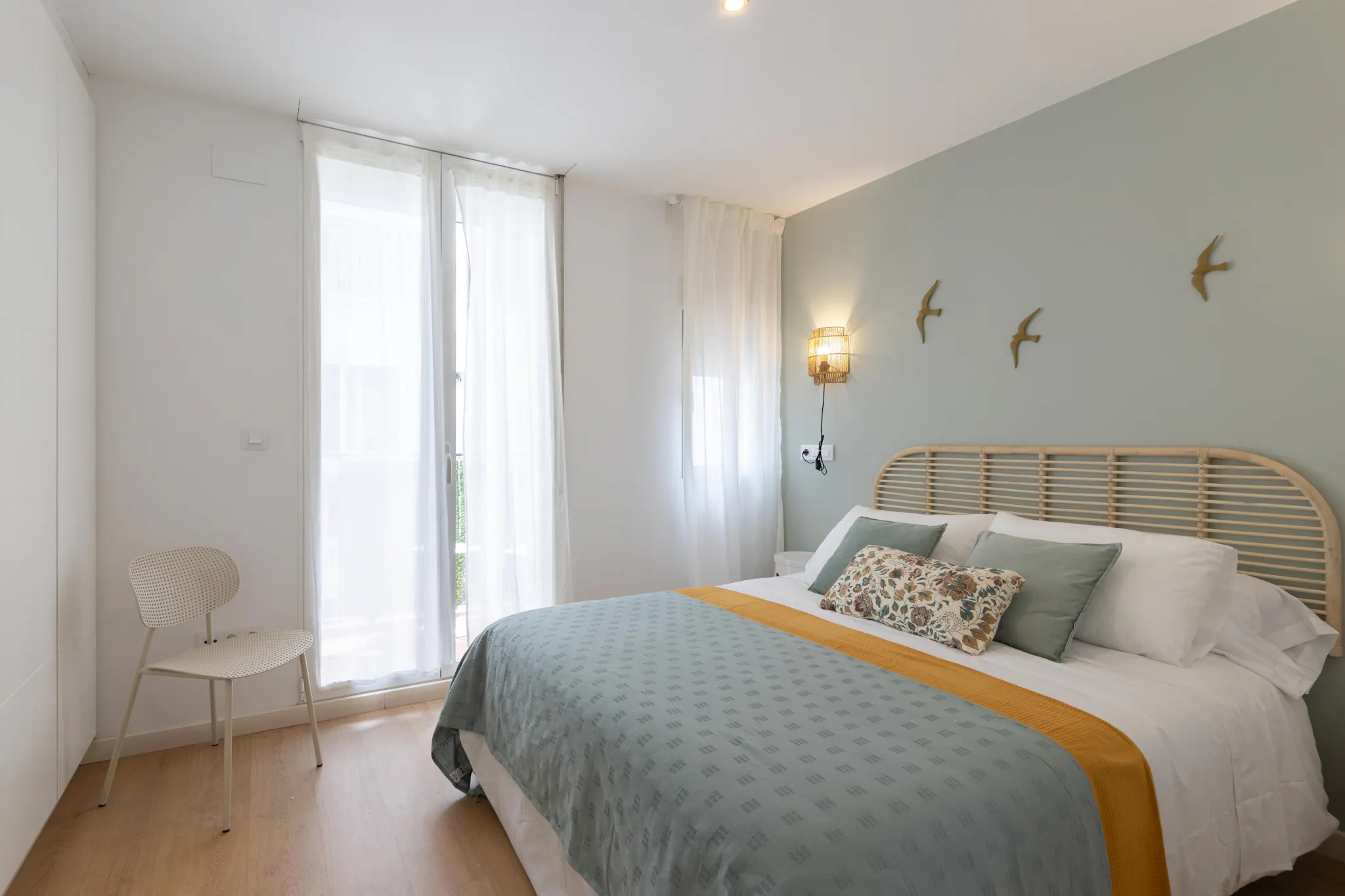 Carrer del Túria, Valencia preview