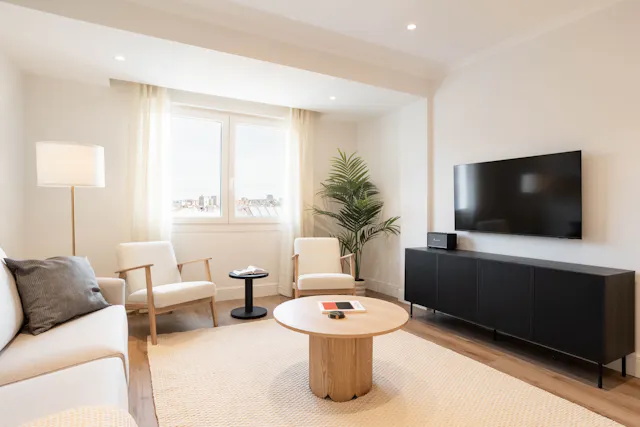 3-Bedroom Apartment in Avenida de la Ciudad de Barcelona, Madrid (1707425) room image 2