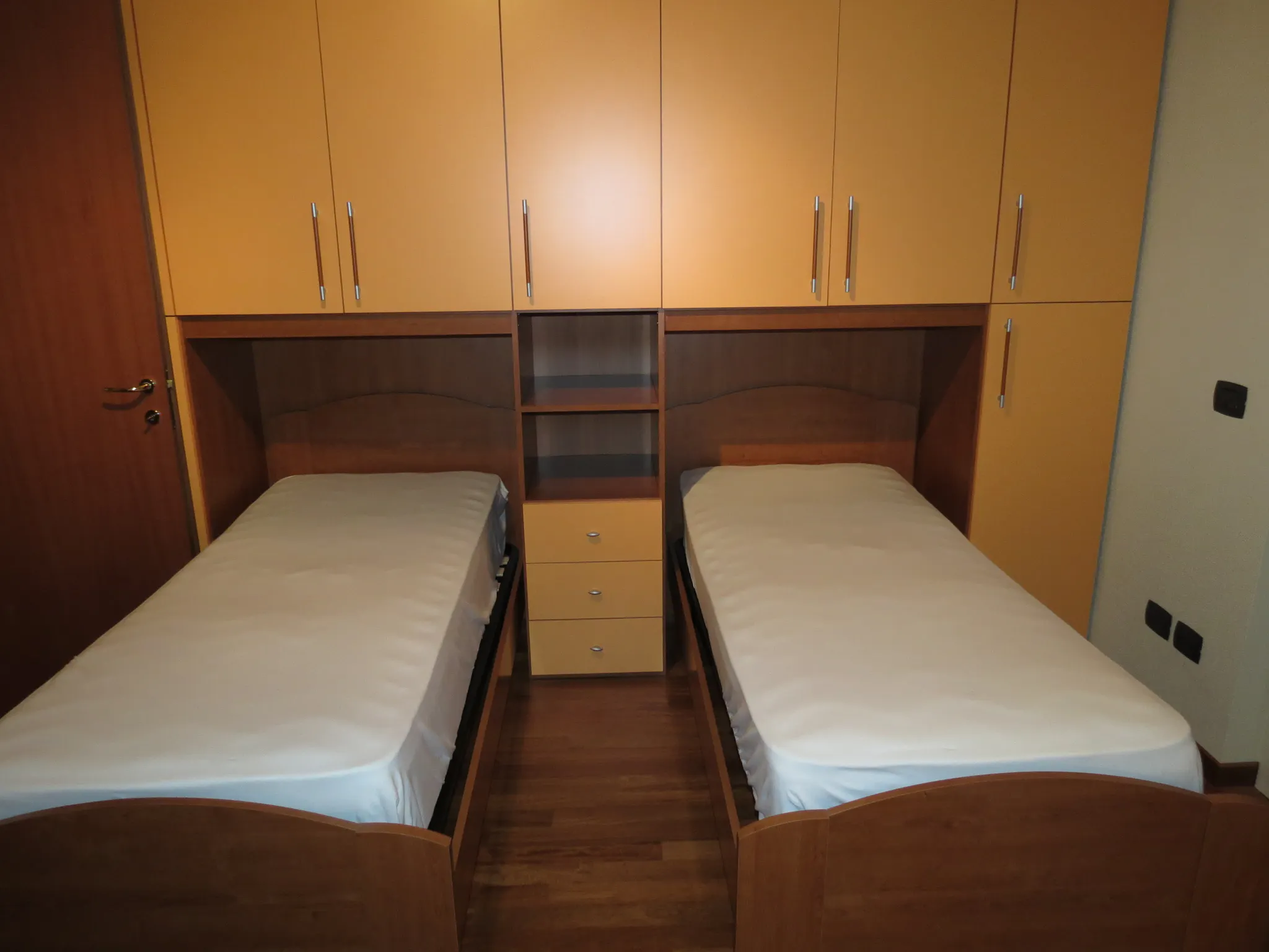 Shared room in Via Adamello, Milan (1707436) ROOM 2